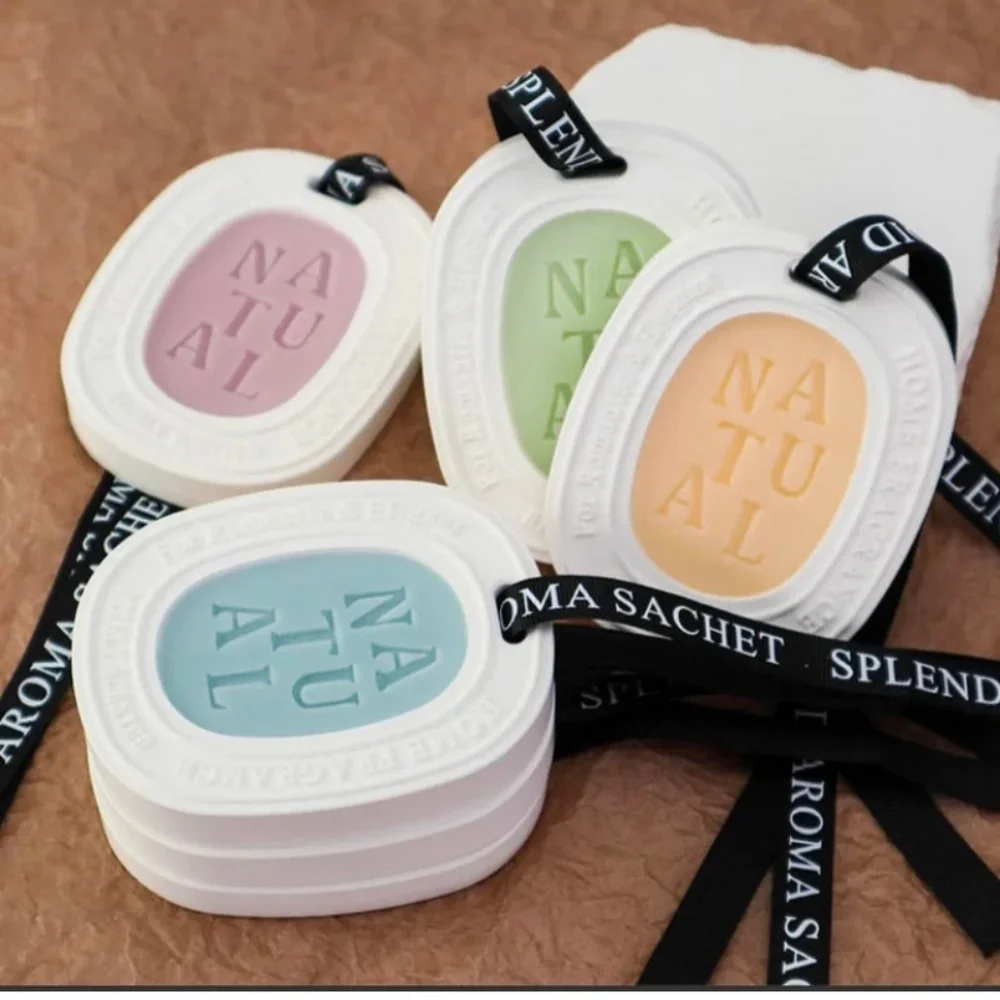 Hanging Aroma Diffuser| Car Aromatherapy| Car Air Freshener| Scented Room Fragra